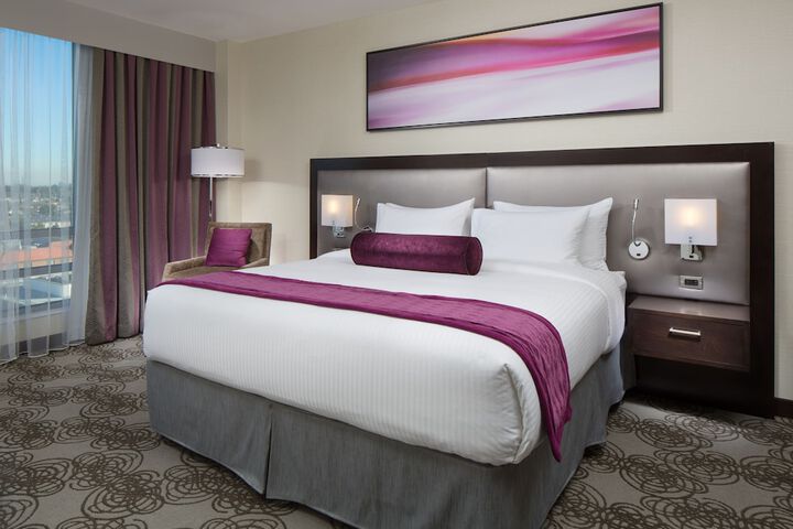 Room 21 of 36