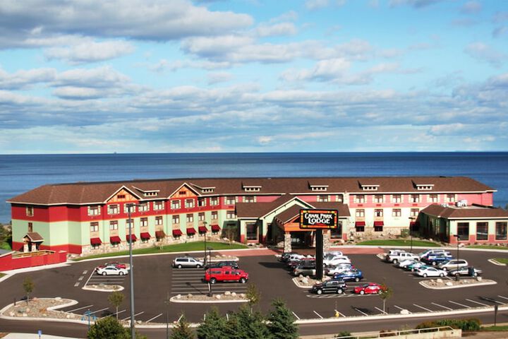 Canal Park Lodge