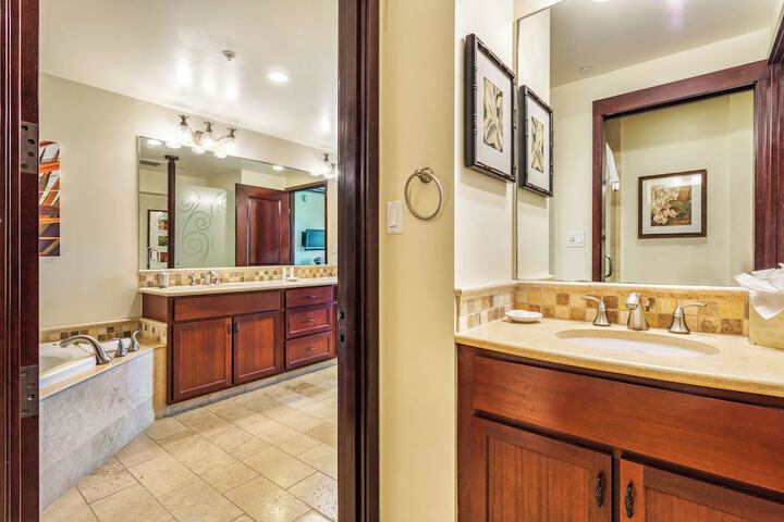 Waipouli Beach Resorts & Spa Kauai by OUTRIGGER