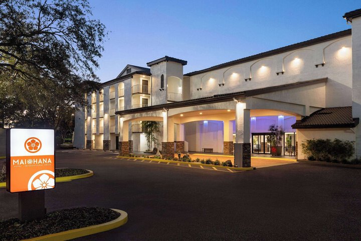 Hotel 5 of 76