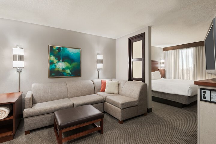 Room 21 of 44