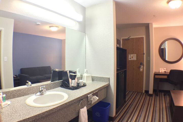 Super 8 by Wyndham Fort Frances