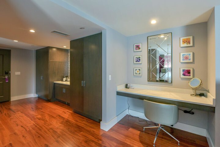 Room 61 of 85
