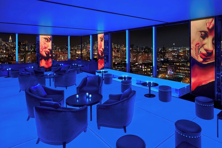 Lounge 37 of 49