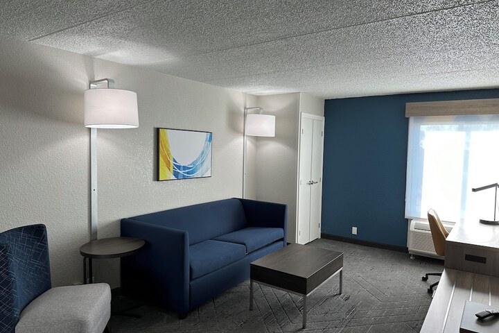 Room 20 of 45