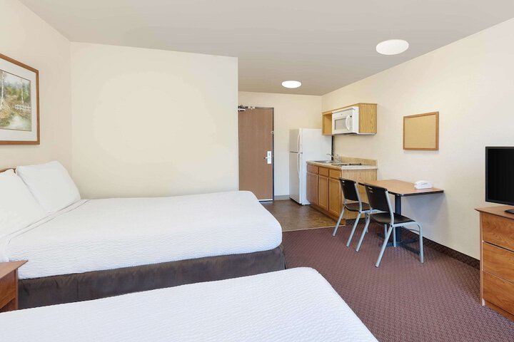 Room 28 of 36