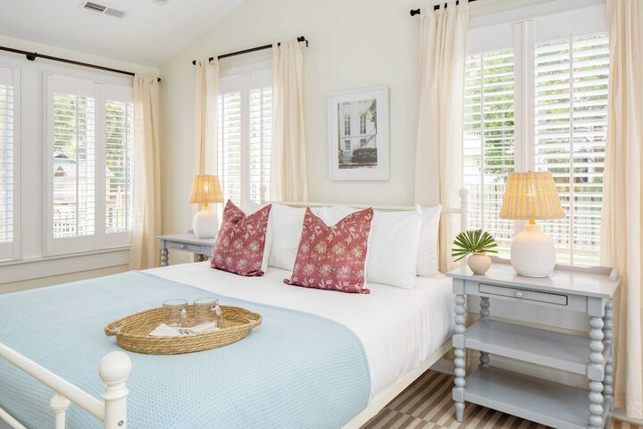 Sawyer by Avantstay Stunning Isle of Palms Home w / Pool!