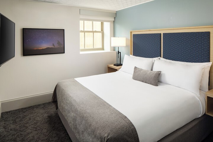 Room 20 of 40