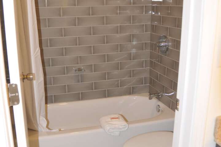 Room 7 of 29