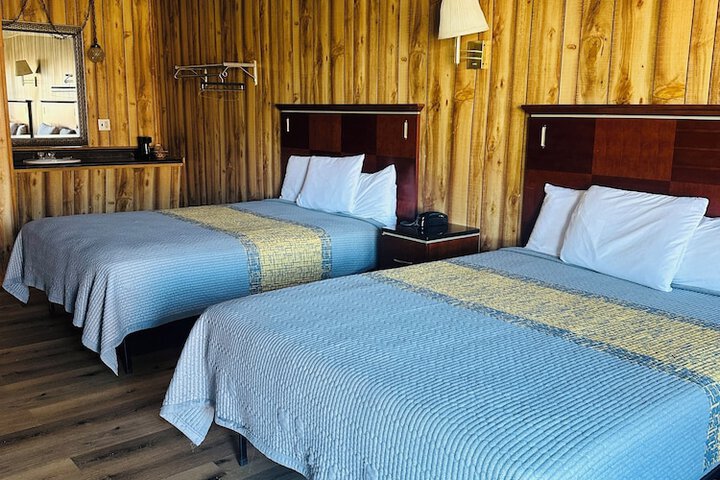 Country Inn Motel
