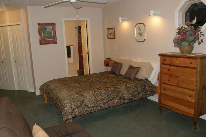Room 30 of 49