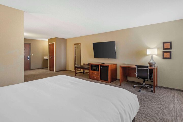 Room 15 of 57