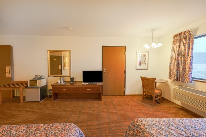 Room 44 of 61