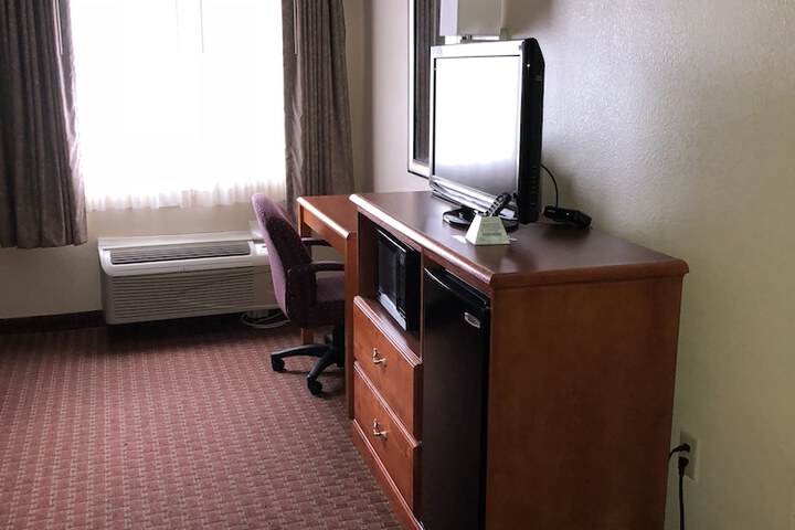 Millennium Inn