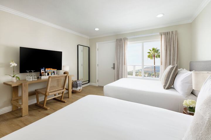 Room 100 of 139