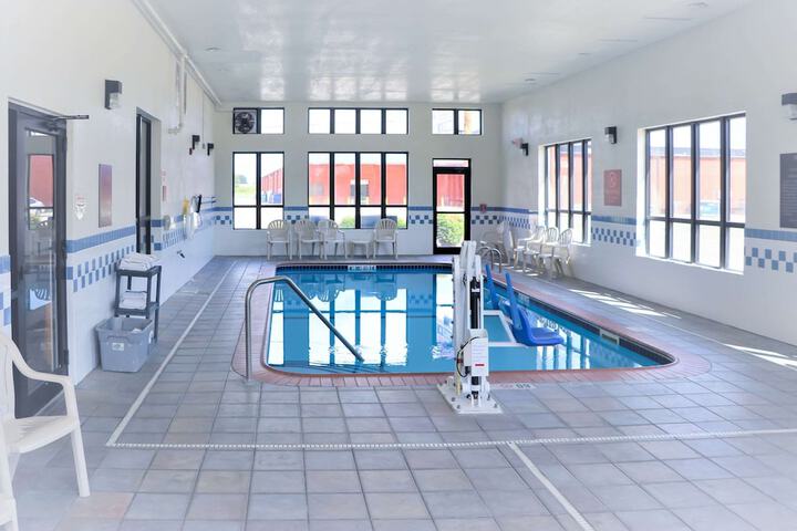Pool 6 of 31