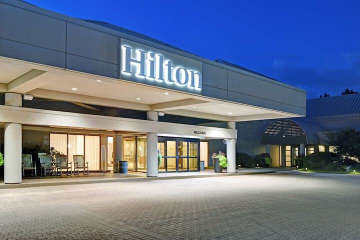 Hotel 4 of 99