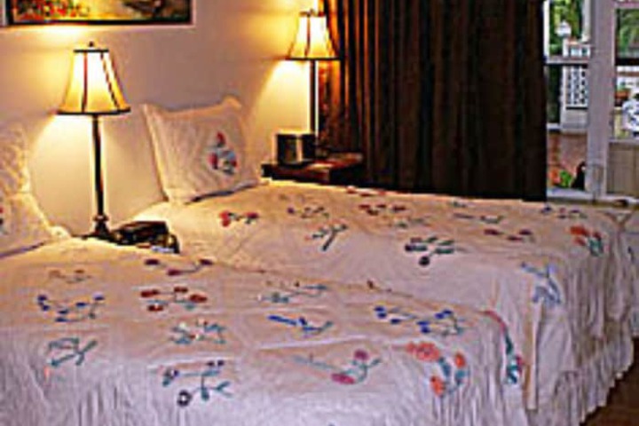 Room 13 of 38