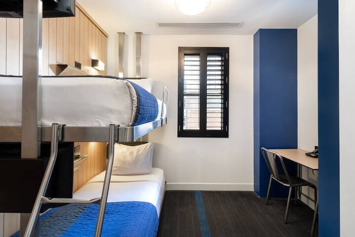 Room 36 of 54