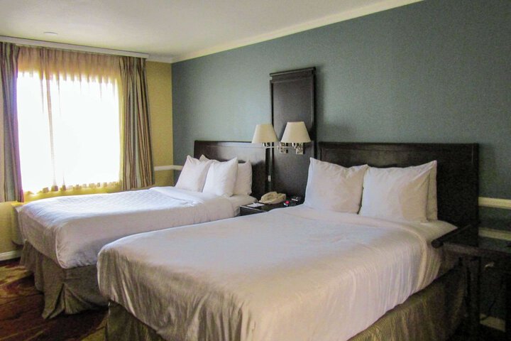 Room 45 of 71