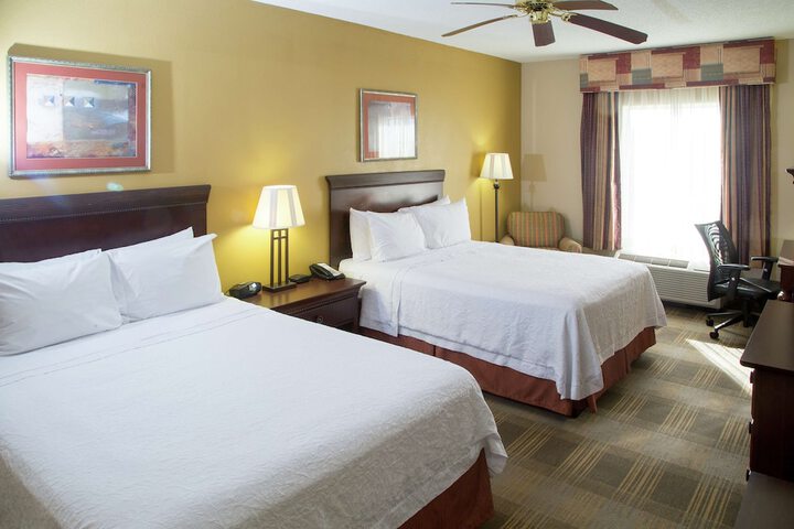 Room 34 of 93