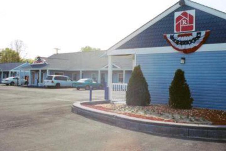 Red Carpet Inn and Suites - Hammonton West / Winslow Township