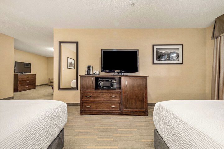 Room 130 of 200