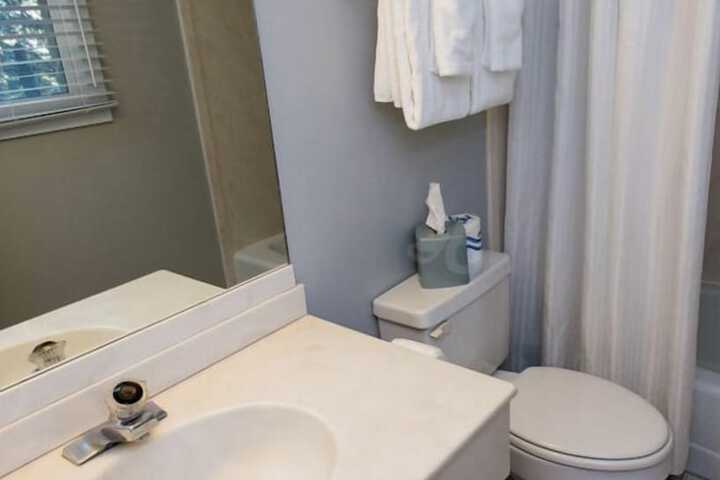Seaglass Inn & Spa