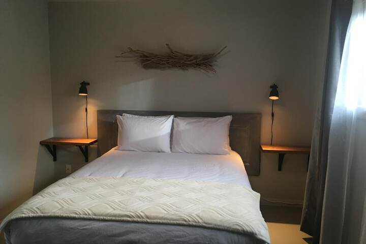 Room 43 of 60