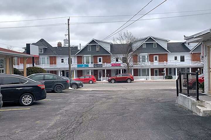 Lucien Motel