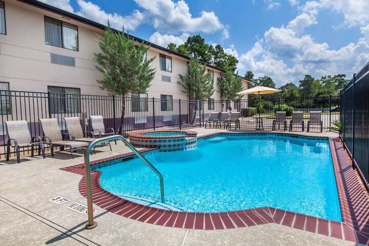 Pool 3 of 29