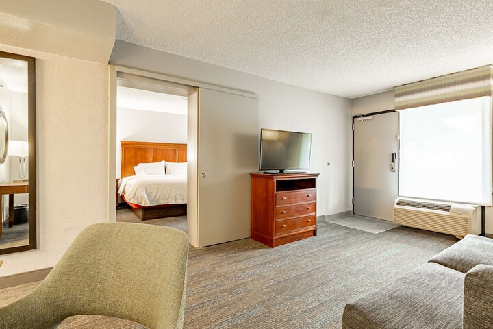 Room 41 of 55