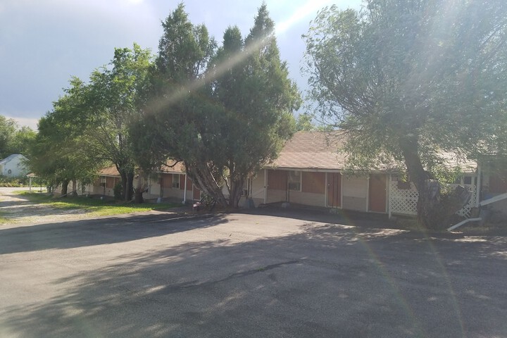 Moorcourt Motel