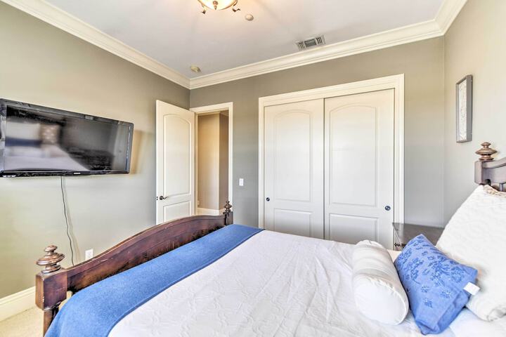 Near Wineries: Elk Grove Getaway w / Saltwater Pool