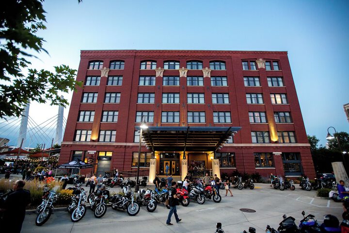 The Iron Horse Hotel