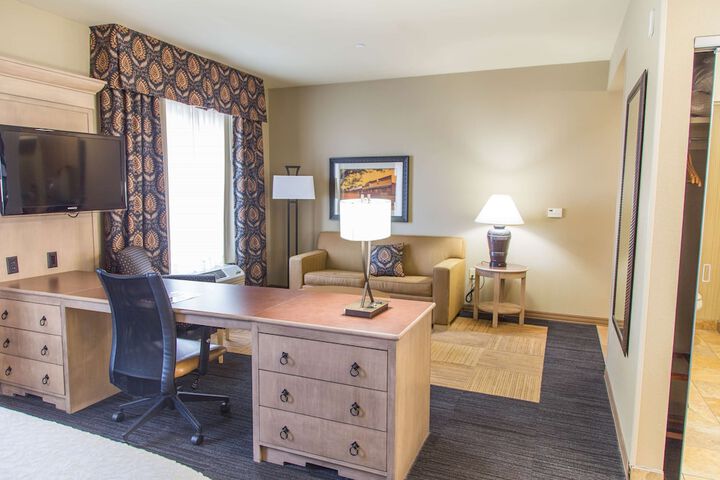 Room 25 of 65