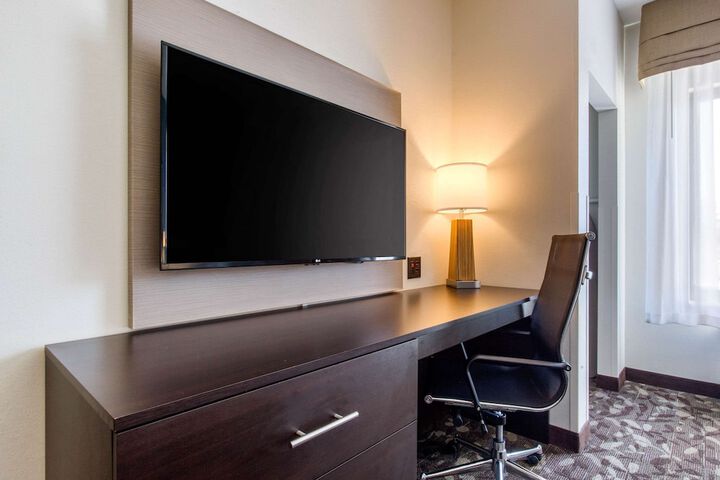 Room 17 of 41