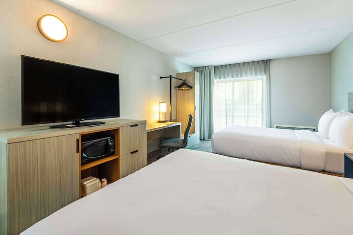 Room 12 of 35