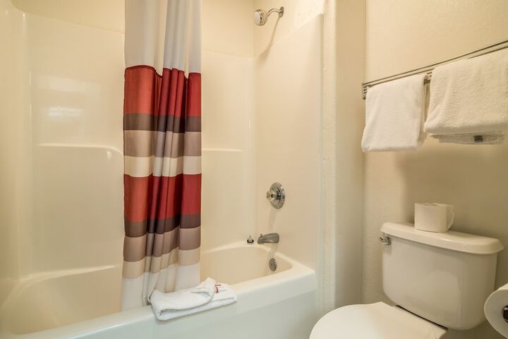 Room 15 of 23