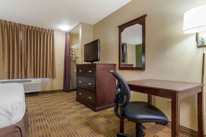 Room 21 of 24