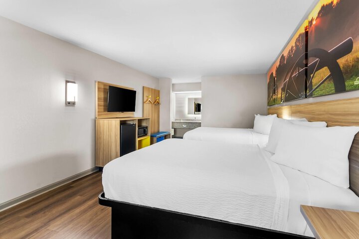 Days Inn by Wyndham Enterprise