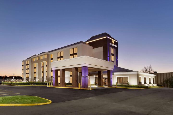 Hotel 9 of 70