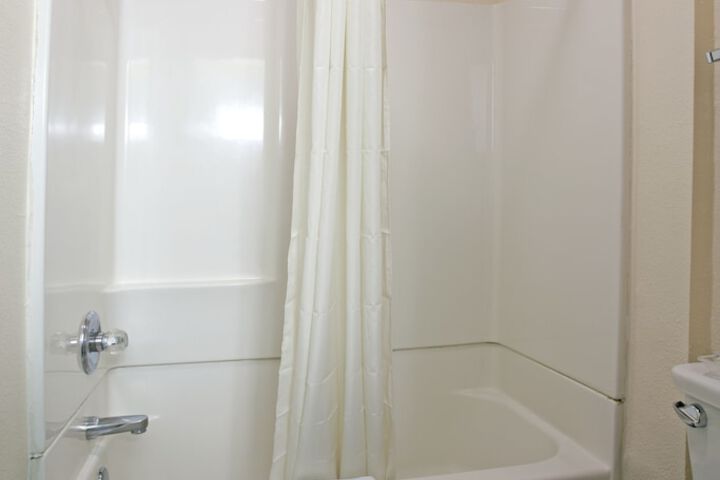 Room 42 of 56