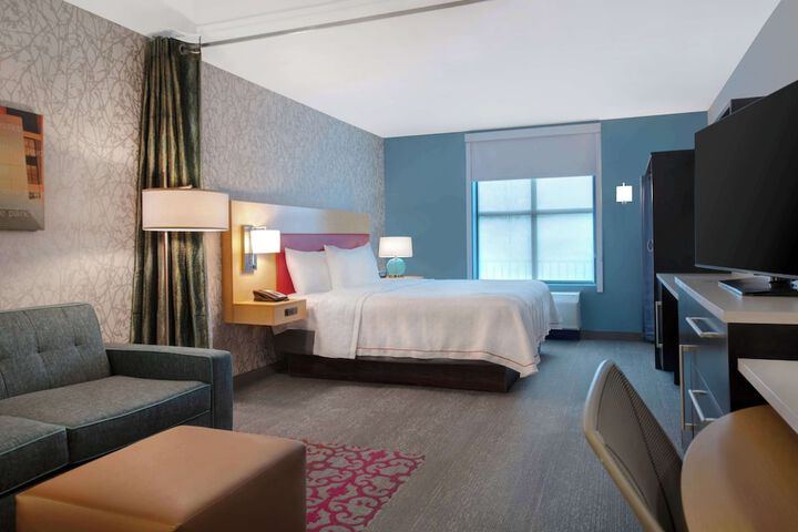 Room 11 of 29