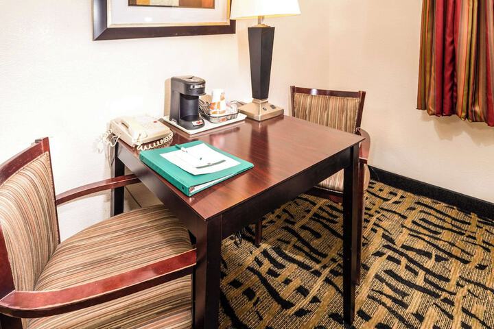 Quality Inn & Suites Danville East