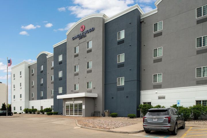 Hotel 4 of 64