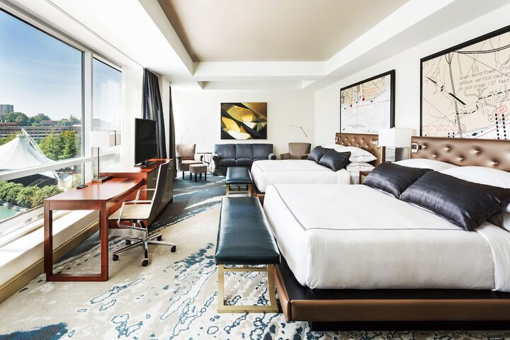 THE TENNESSEAN Hotel