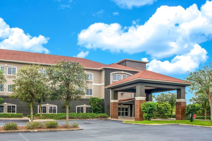 Hotel 4 of 35
