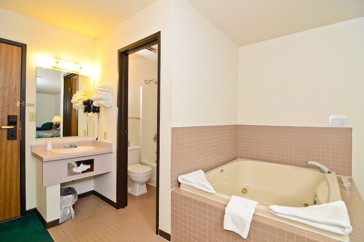 Room 19 of 21