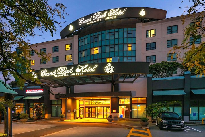 Grand Park Hotel Vancouver Airport an Ascend Collection Hotel